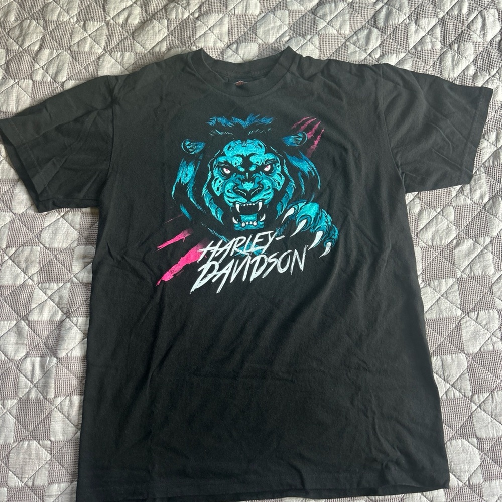 Harley-Davidson Black Tee with Blue Accents
